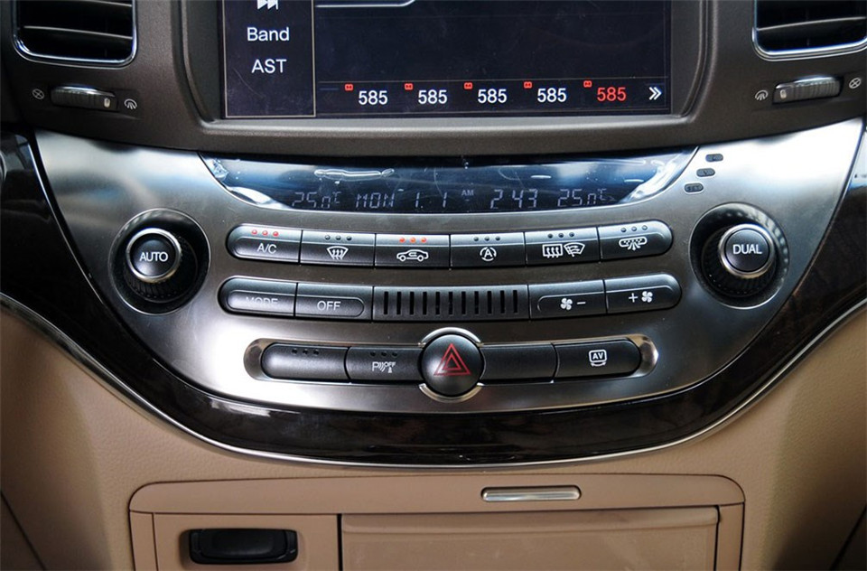 2012款 2.8L AT CW600标准版