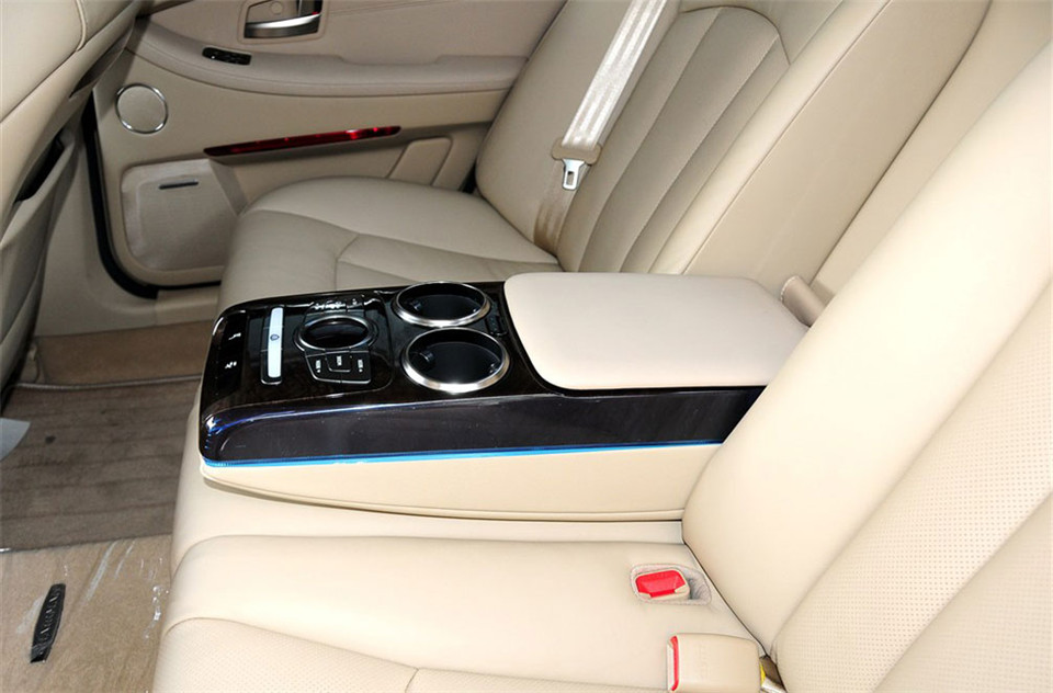 2012款 2.8L AT CW600标准版