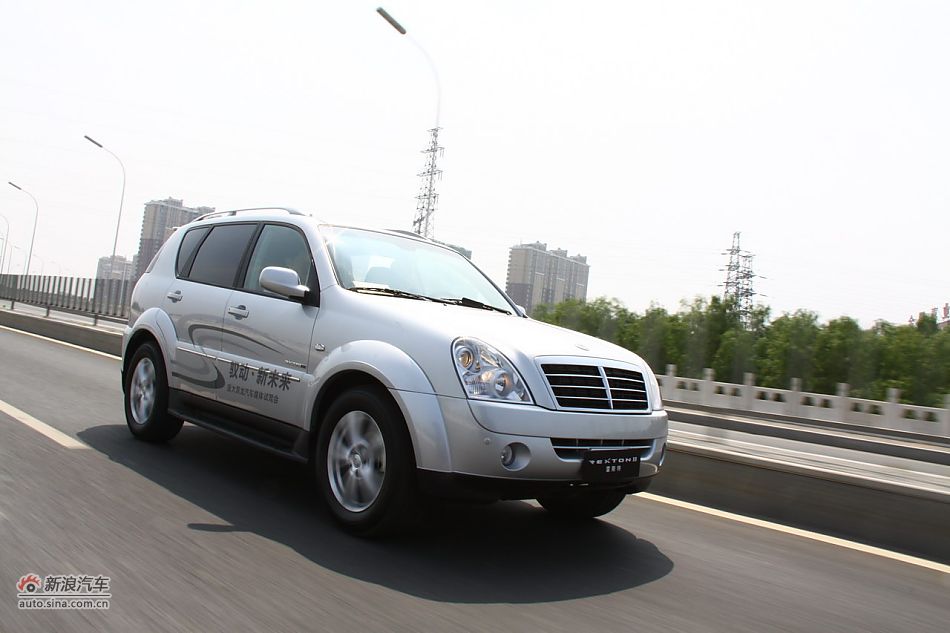 雷斯特试车实拍