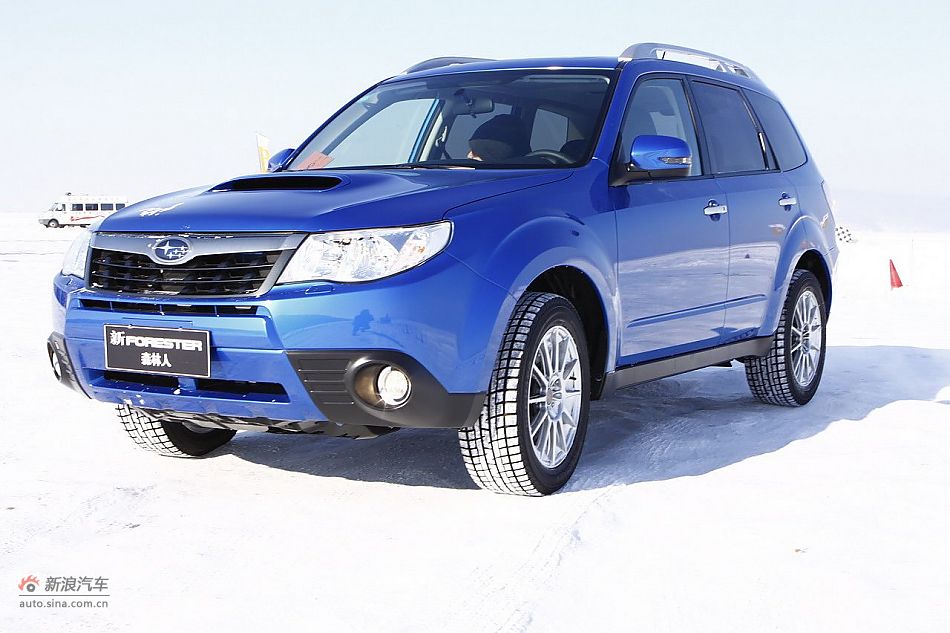 2011款斯巴鲁森林人外观