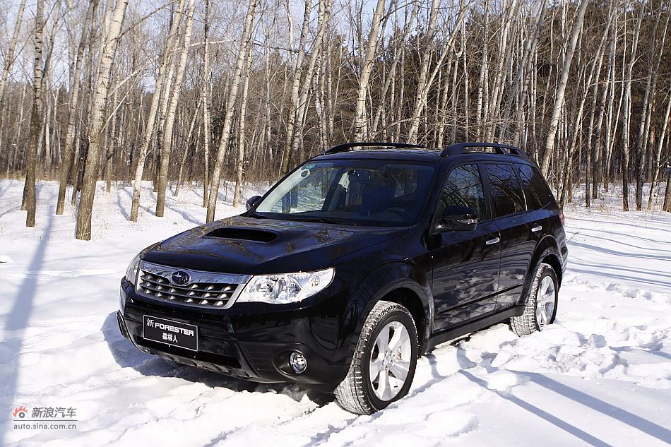 2011款斯巴鲁森林人外观