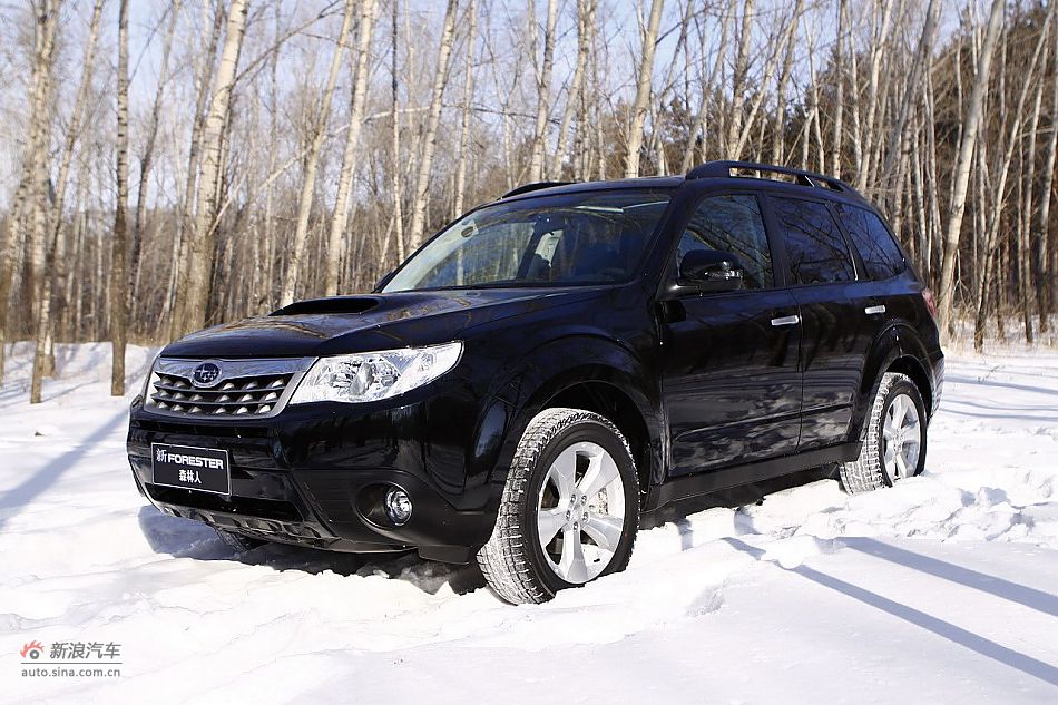 2011款斯巴鲁森林人外观