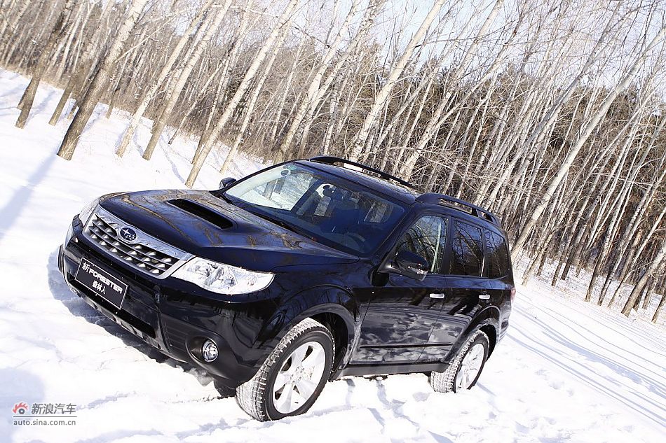 2011款斯巴鲁森林人外观