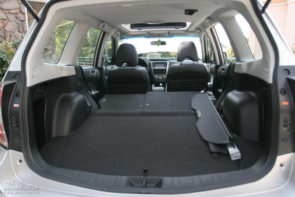 森林人2.5XS内饰及细节