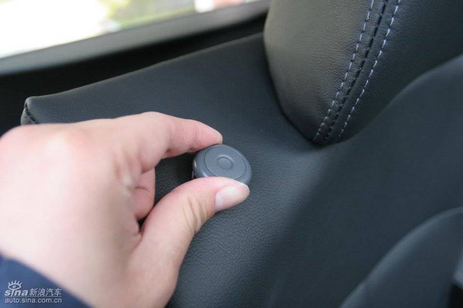 森林人2.5XS内饰及细节