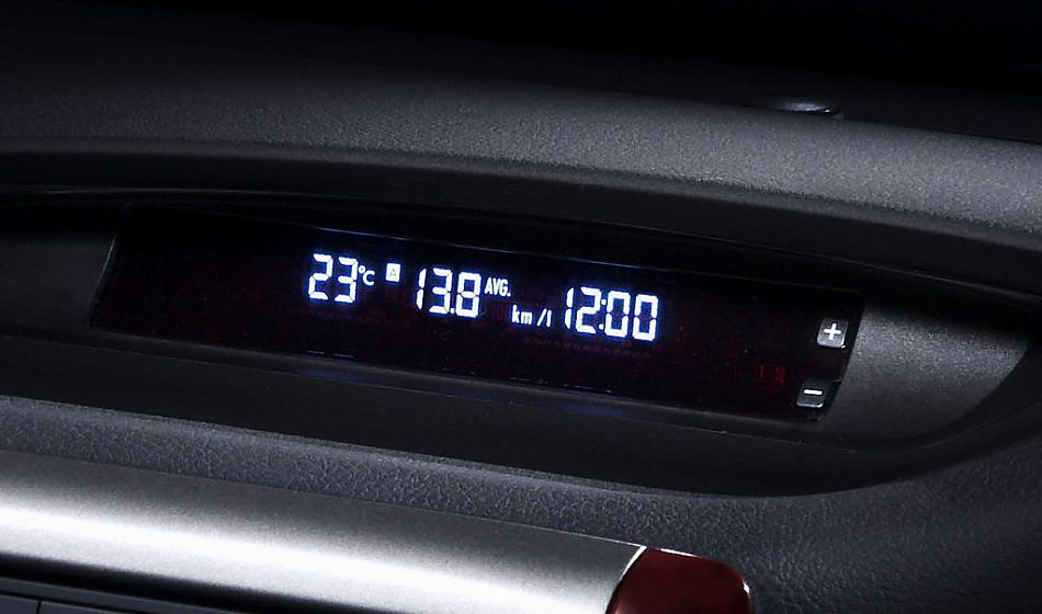 斯巴鲁新一代森林人内饰