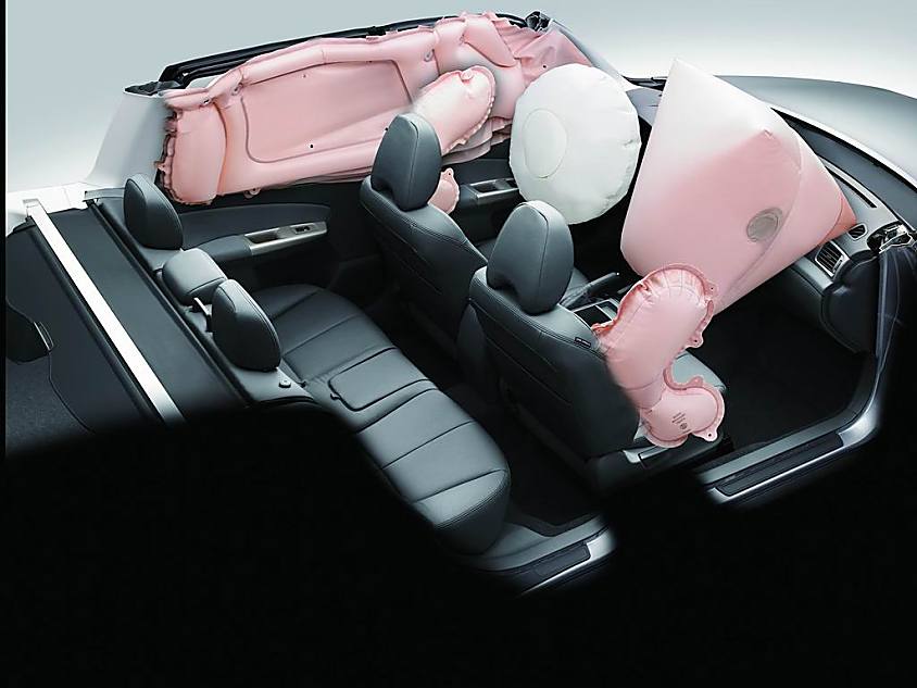 09款森林人内饰