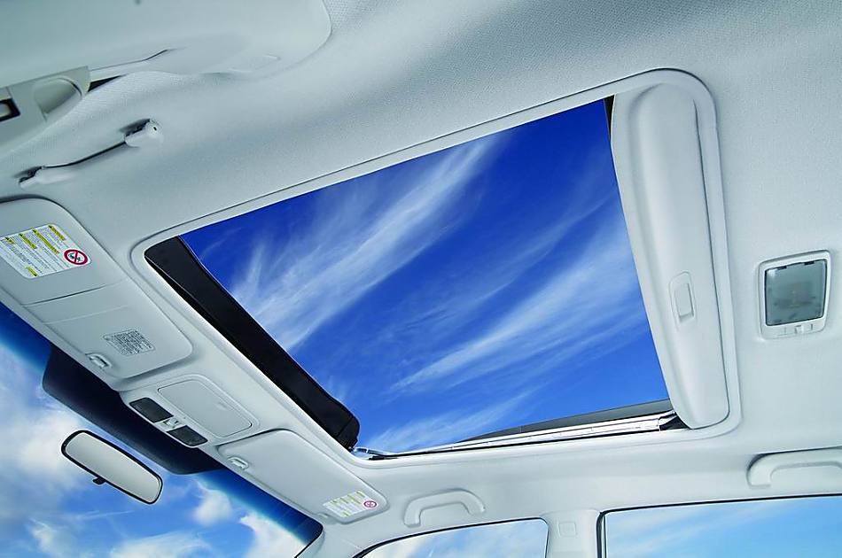 09款森林人内饰