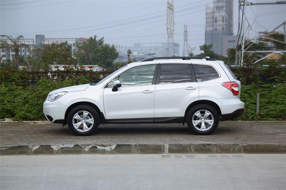 2013款 2.5L CVT 豪华导航版 外观