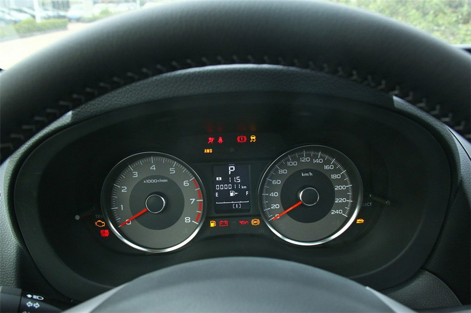 2013款 2.5L CVT 豪华导航版 内饰