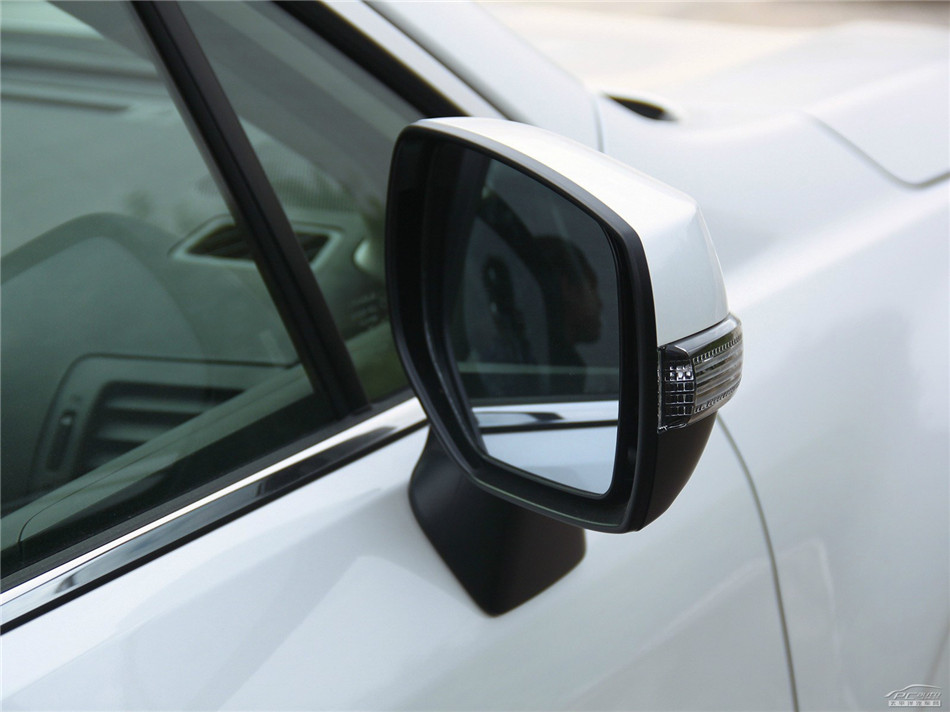 2013款 2.5L CVT 豪华导航版 其他