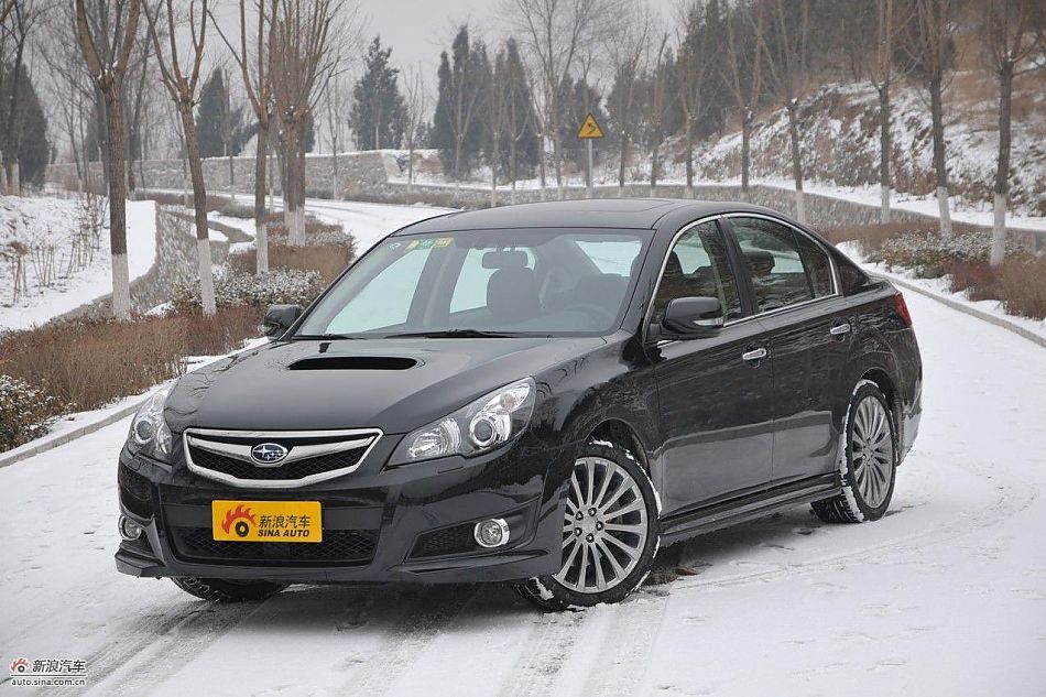 2010款新力狮2.5GT豪华版外观