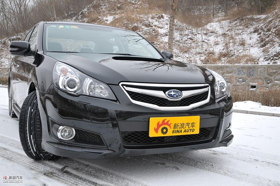 2010款新力狮2.5GT豪华版外观