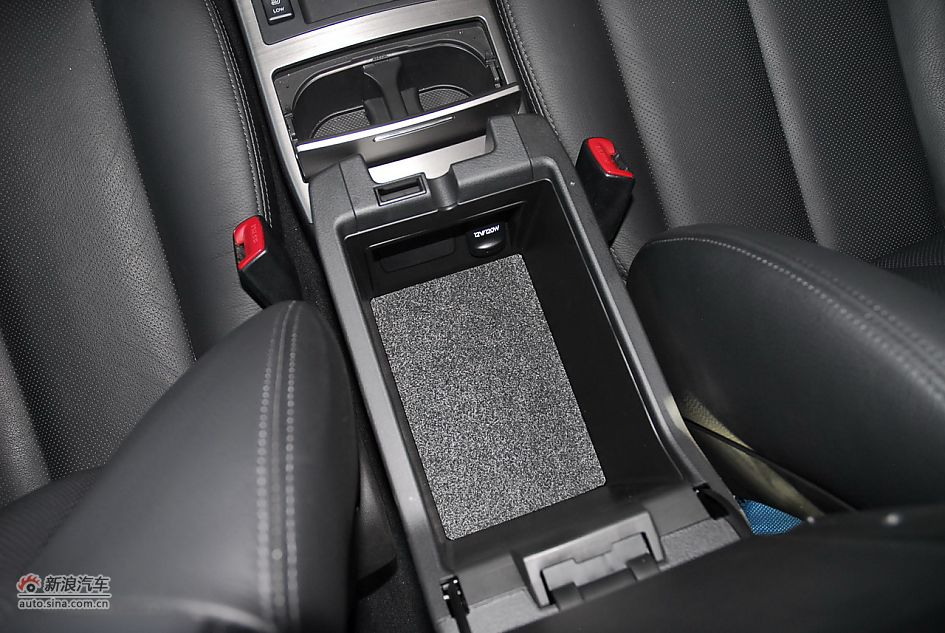 2010款力狮到店实拍