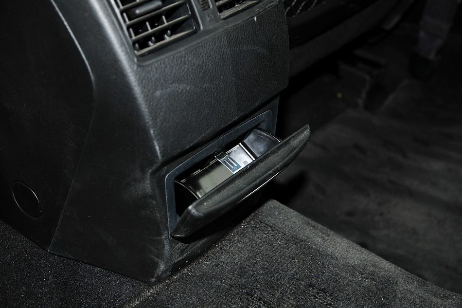 2010款新力狮2.5GT豪华版内饰