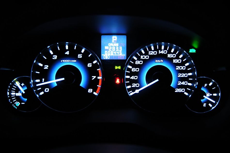 2010款新力狮2.5GT豪华版内饰