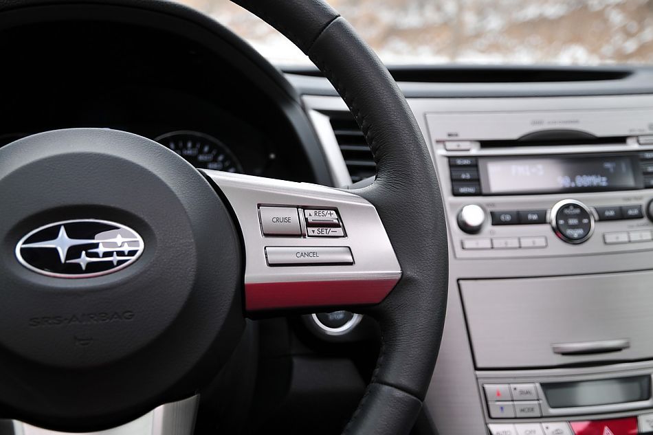 2010款新力狮2.5GT豪华版内饰