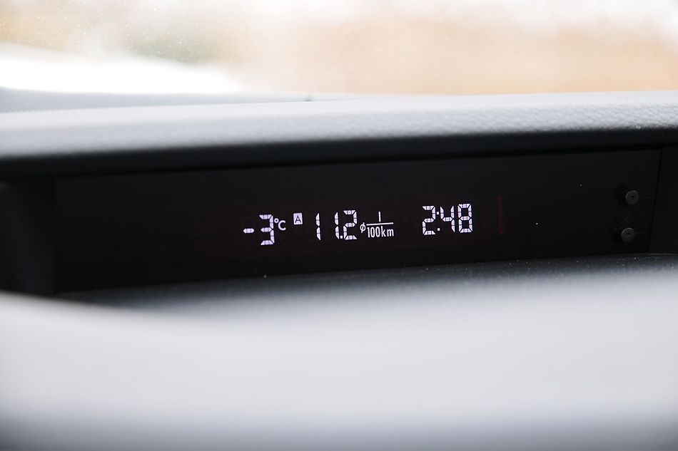 2010款新力狮2.5GT豪华版内饰