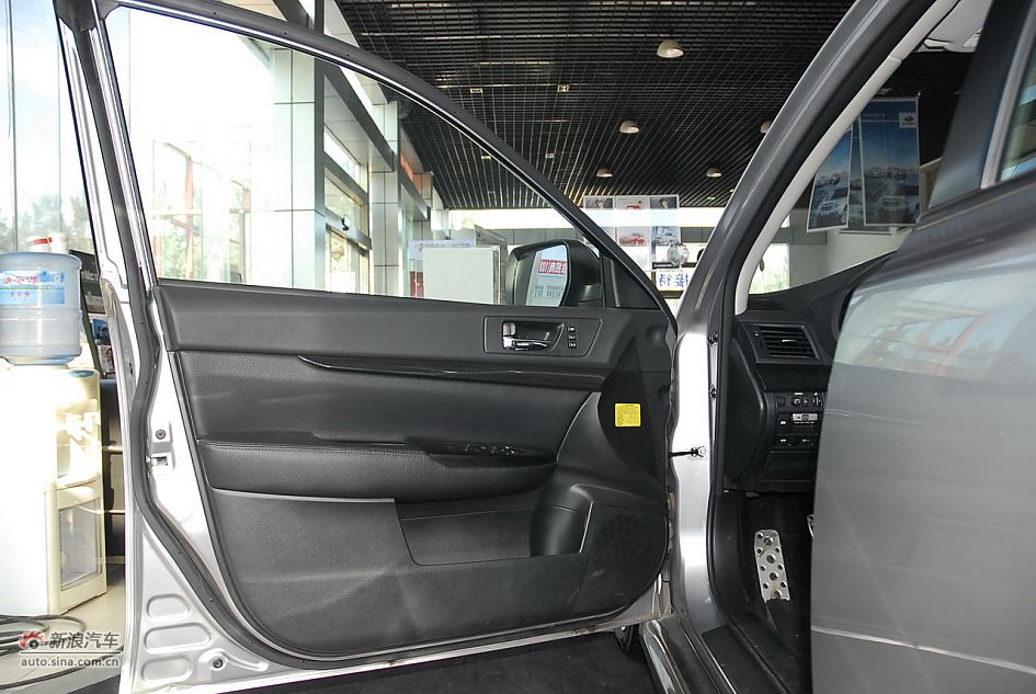 2010款力狮到店实拍