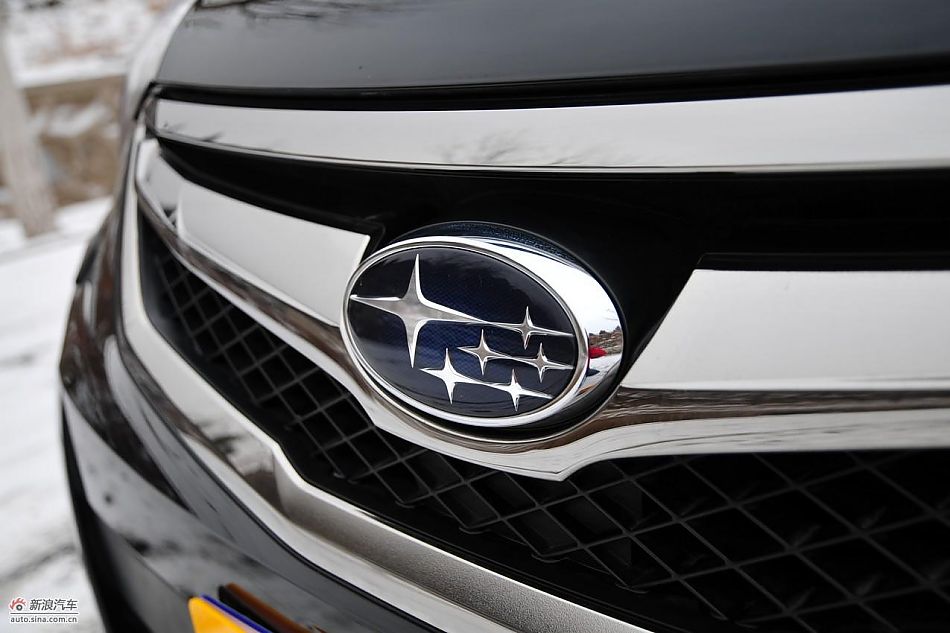 2010款新力狮2.5GT豪华版外观