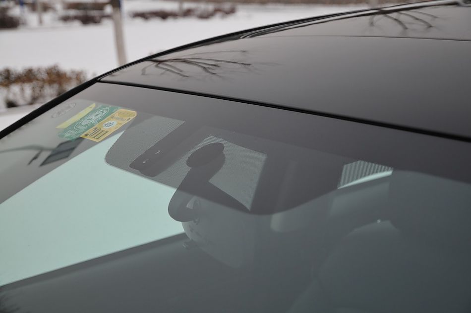 2010款新力狮2.5GT豪华版内饰