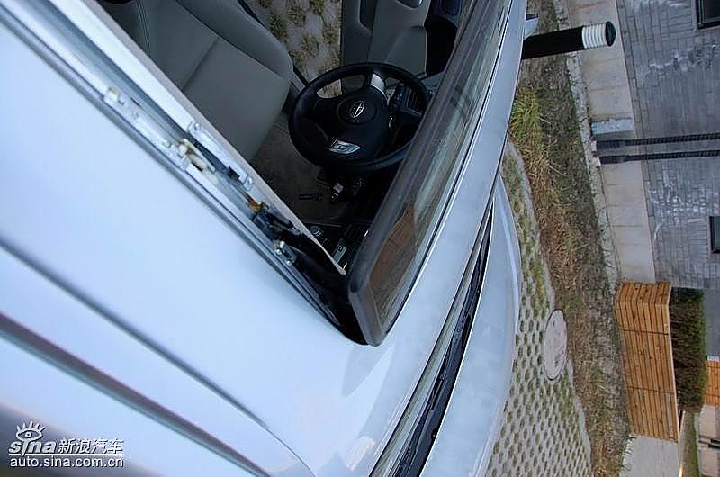 07款力狮旅行2.0R外观