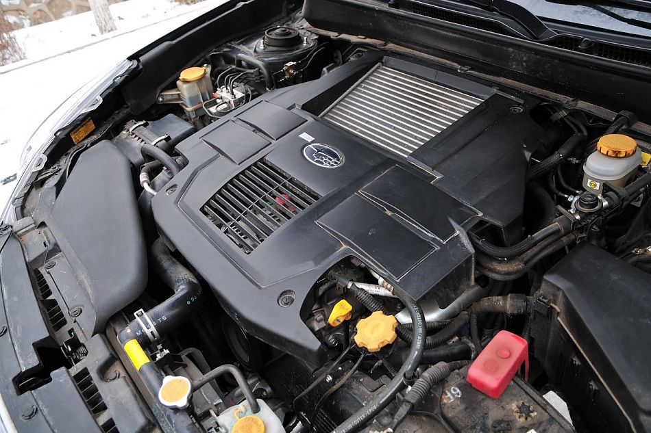 2010款新力狮2.5GT豪华版细节实拍