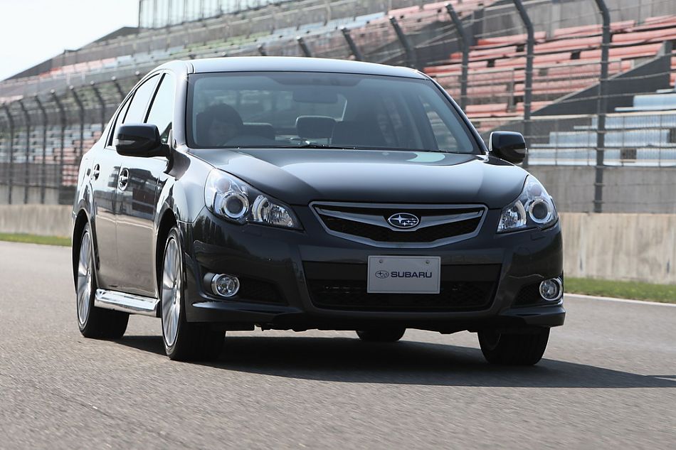 试驾斯巴鲁新力狮