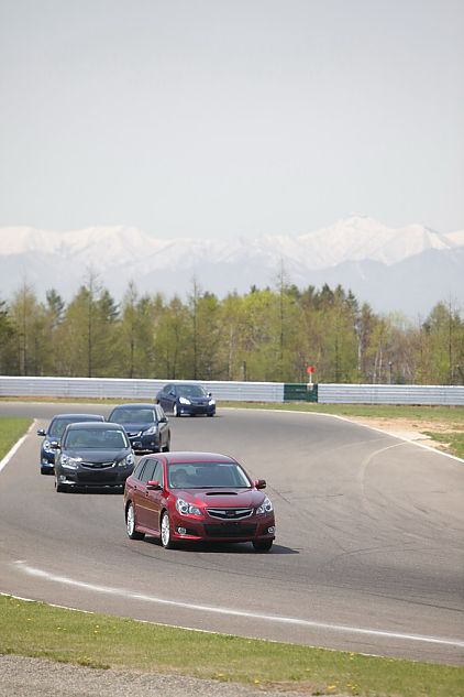 试驾斯巴鲁新力狮