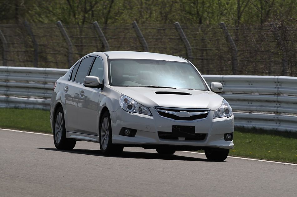 试驾斯巴鲁新力狮