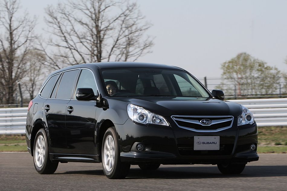 试驾斯巴鲁新力狮