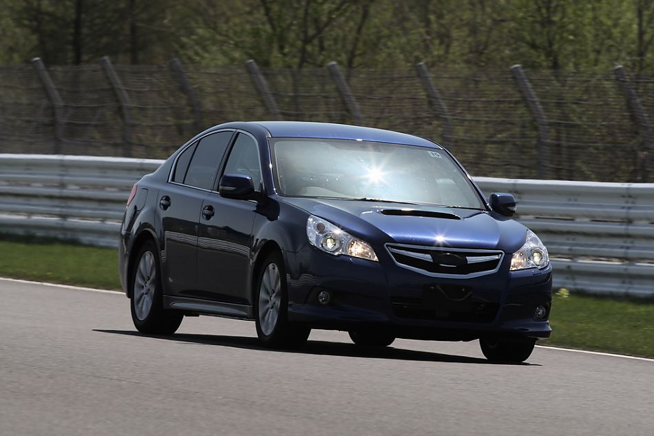 试驾斯巴鲁新力狮