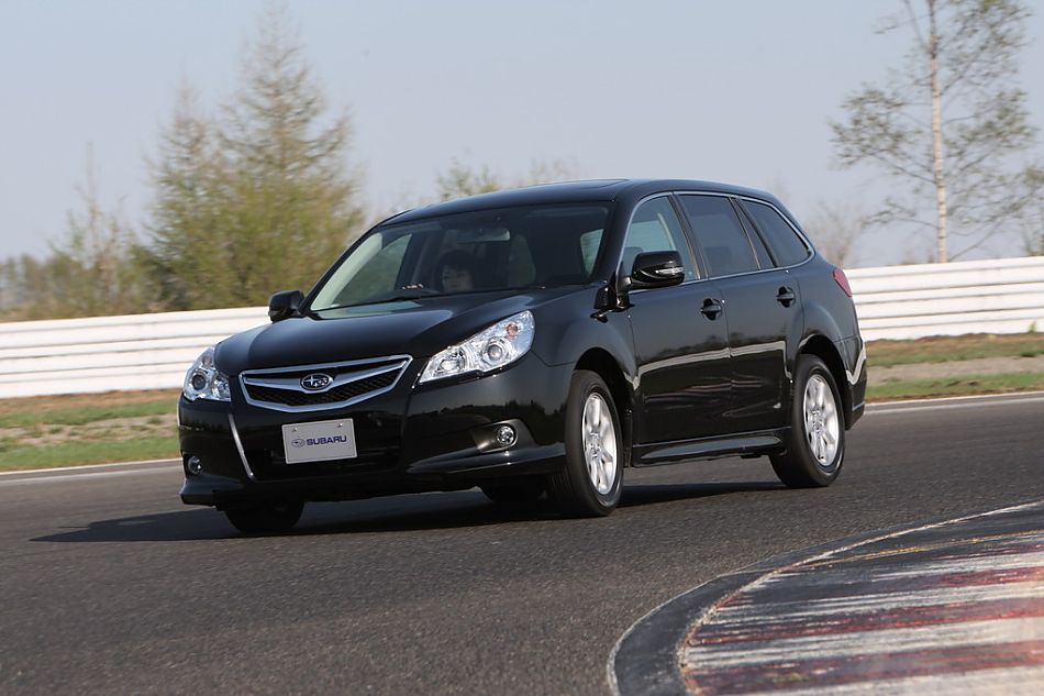 试驾斯巴鲁新力狮