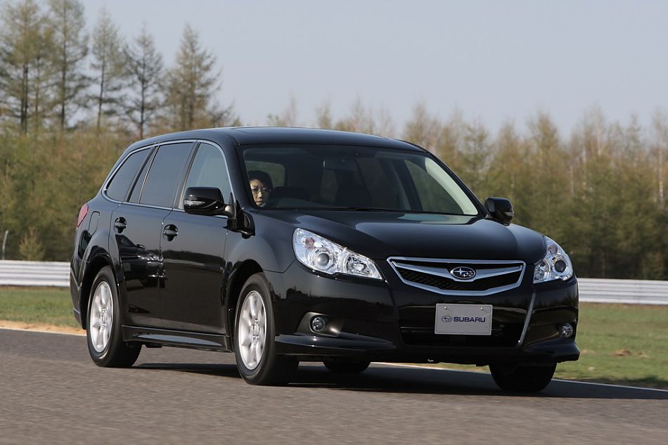 试驾斯巴鲁新力狮