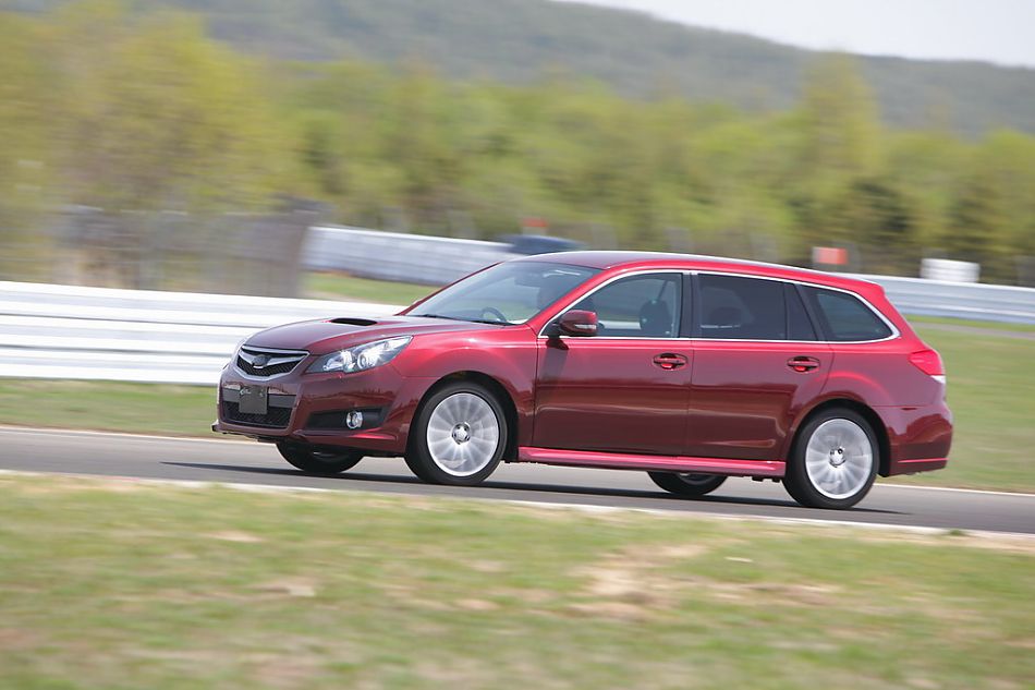 试驾斯巴鲁新力狮