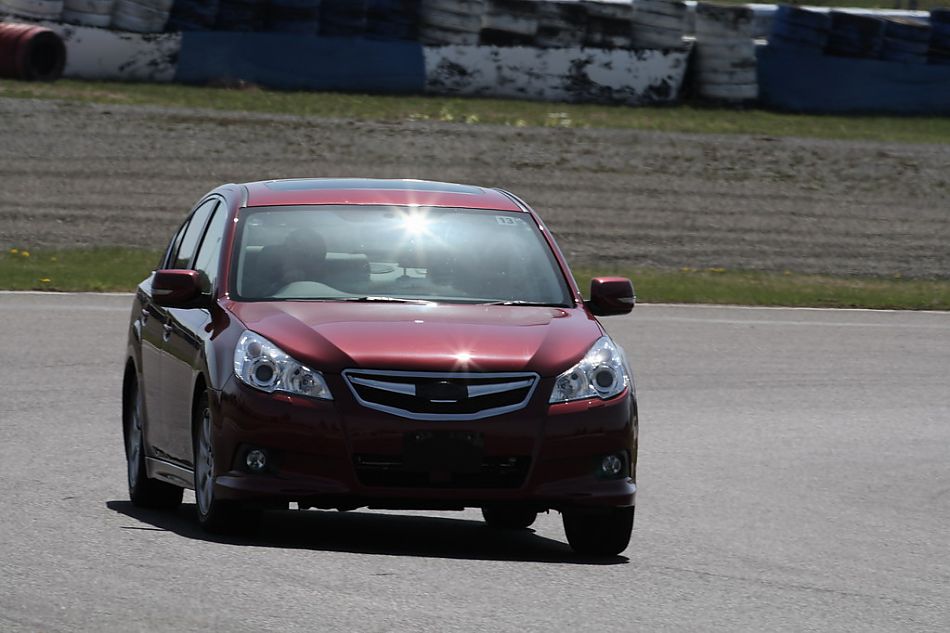 试驾斯巴鲁新力狮