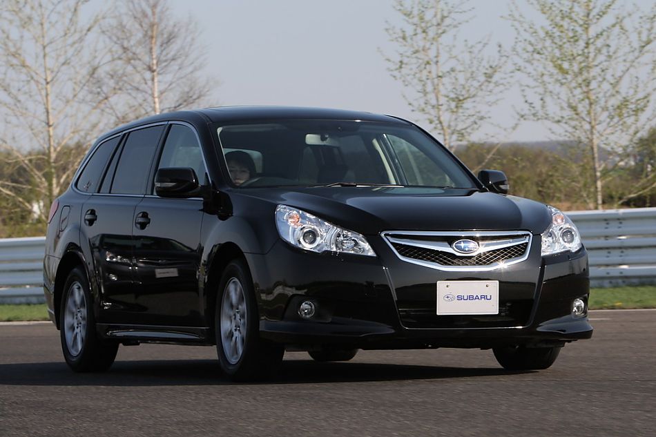 试驾斯巴鲁新力狮