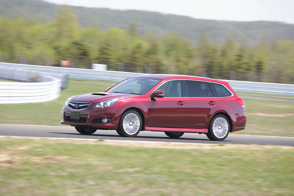 试驾斯巴鲁新力狮