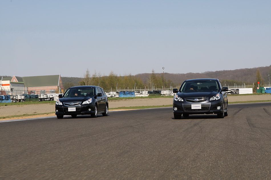 试驾斯巴鲁新力狮