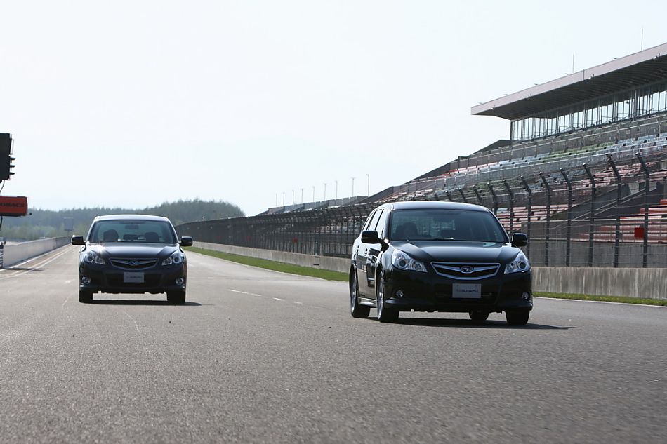 试驾斯巴鲁新力狮