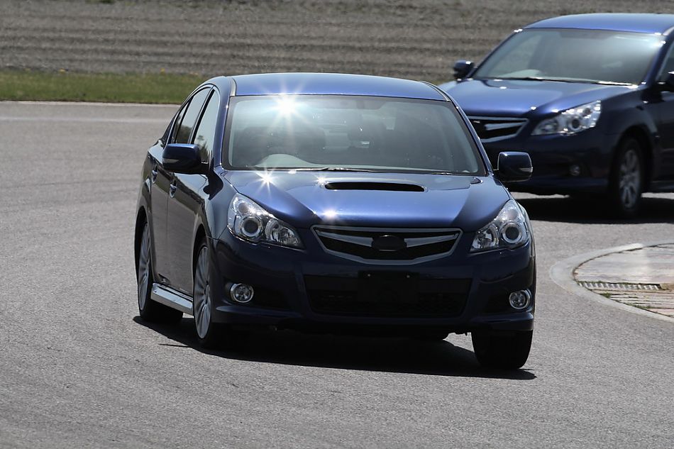 试驾斯巴鲁新力狮