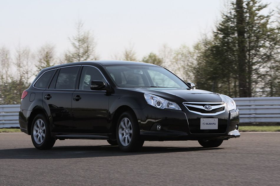 试驾斯巴鲁新力狮