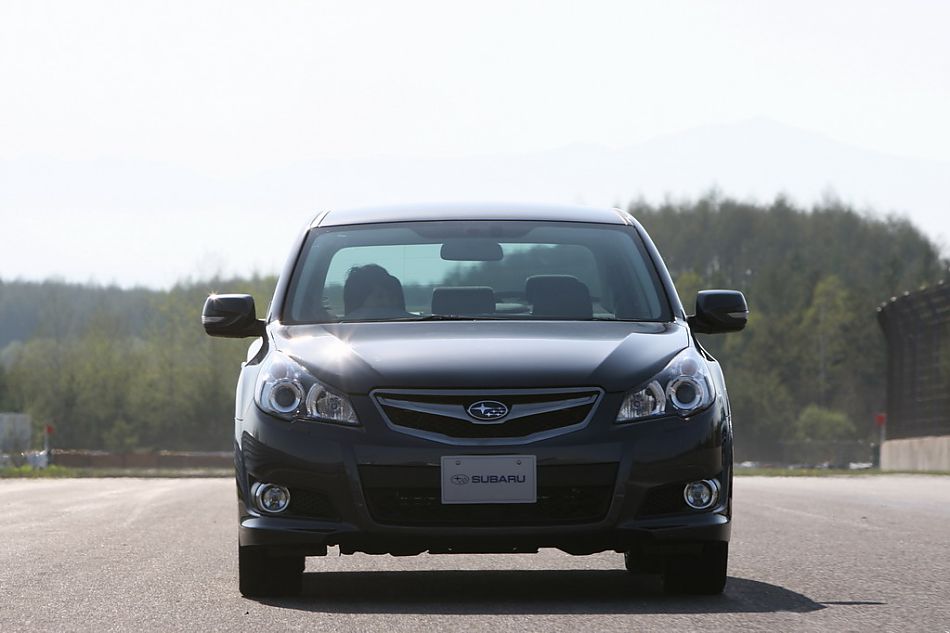 试驾斯巴鲁新力狮