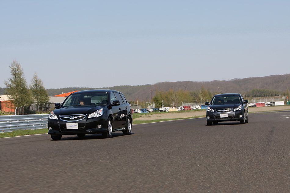 试驾斯巴鲁新力狮