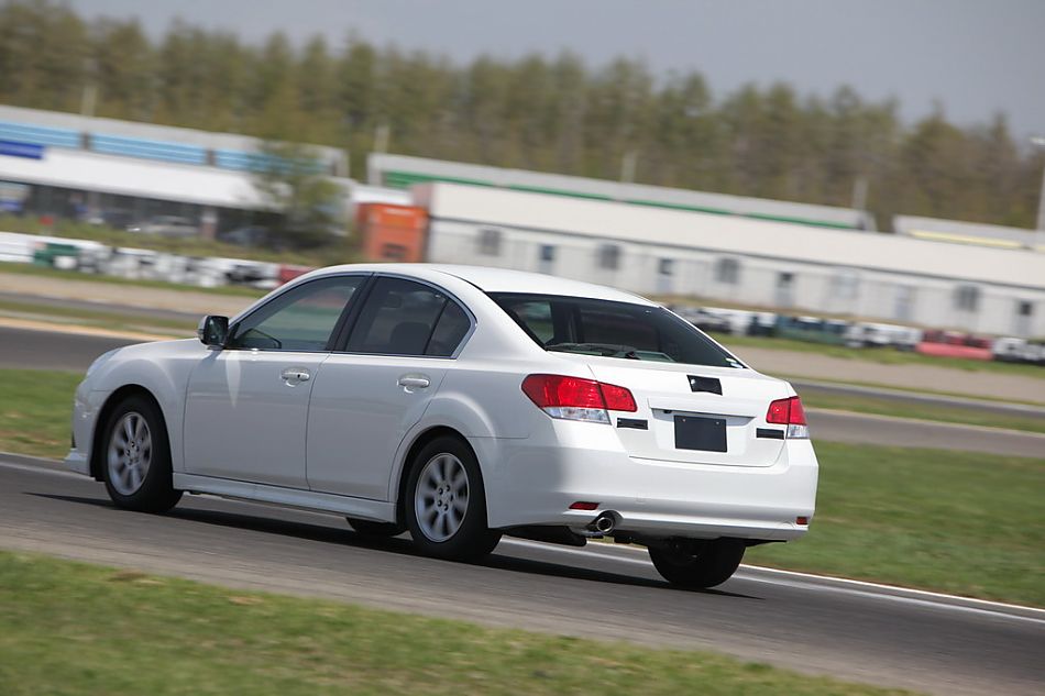 试驾斯巴鲁新力狮