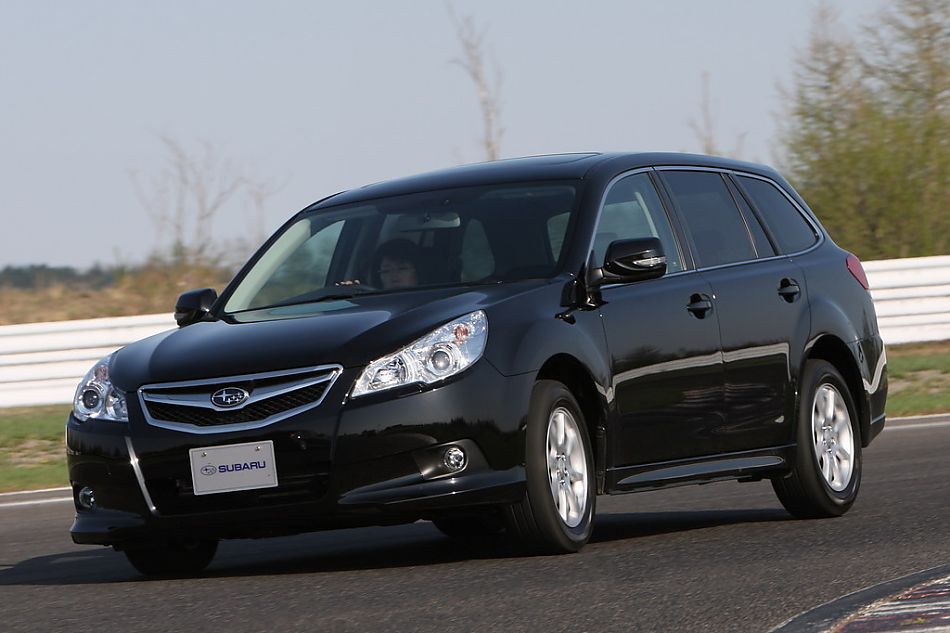 试驾斯巴鲁新力狮