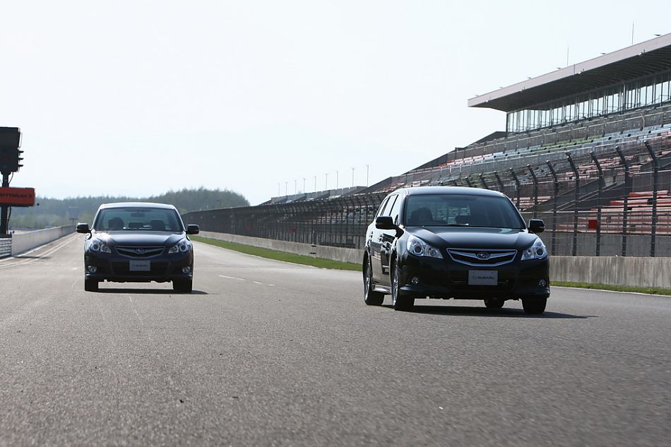 试驾斯巴鲁新力狮