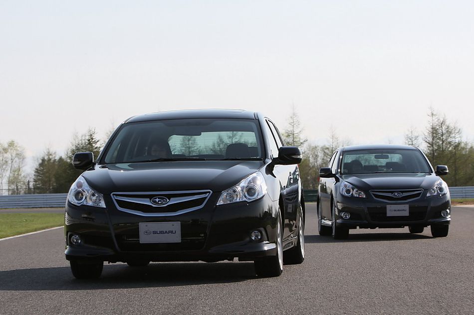 试驾斯巴鲁新力狮