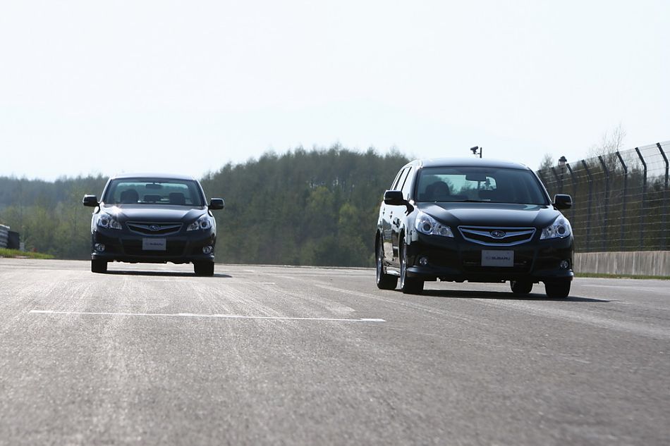 试驾斯巴鲁新力狮