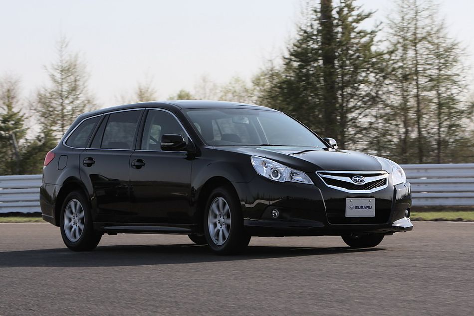 试驾斯巴鲁新力狮